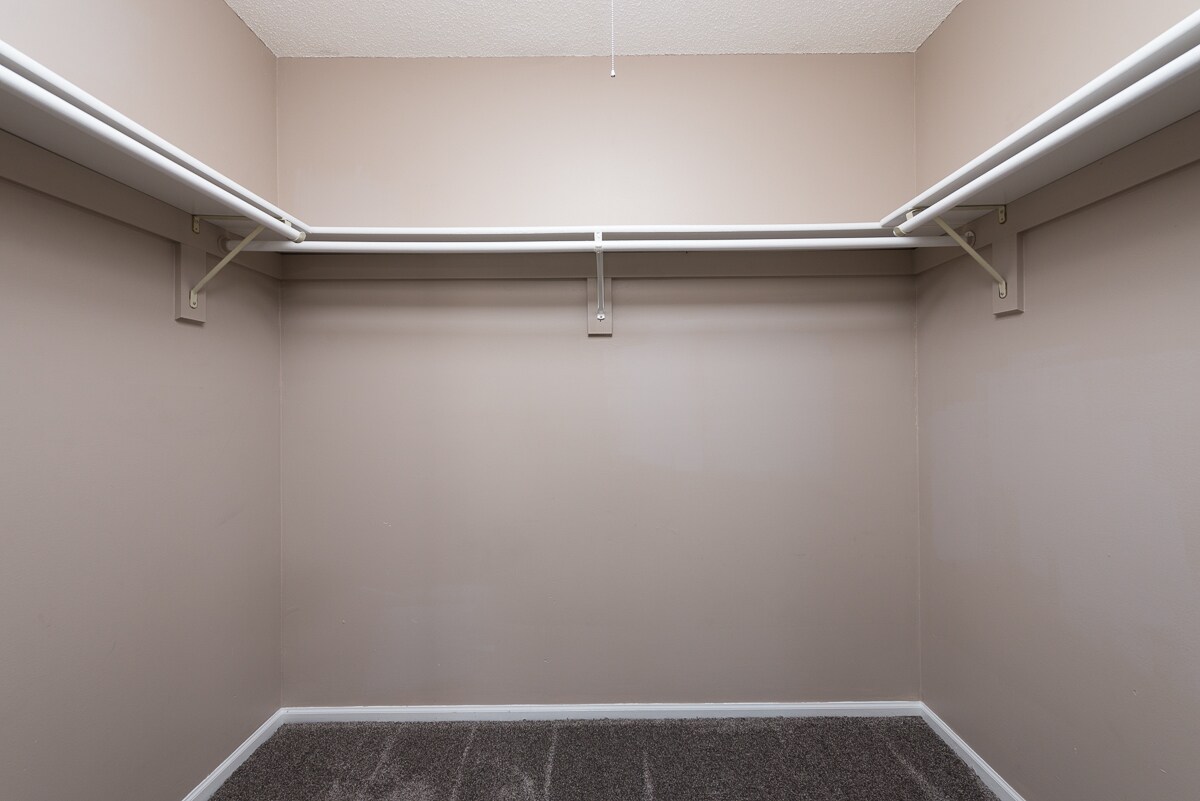 Building Photo - 8303 N Everton