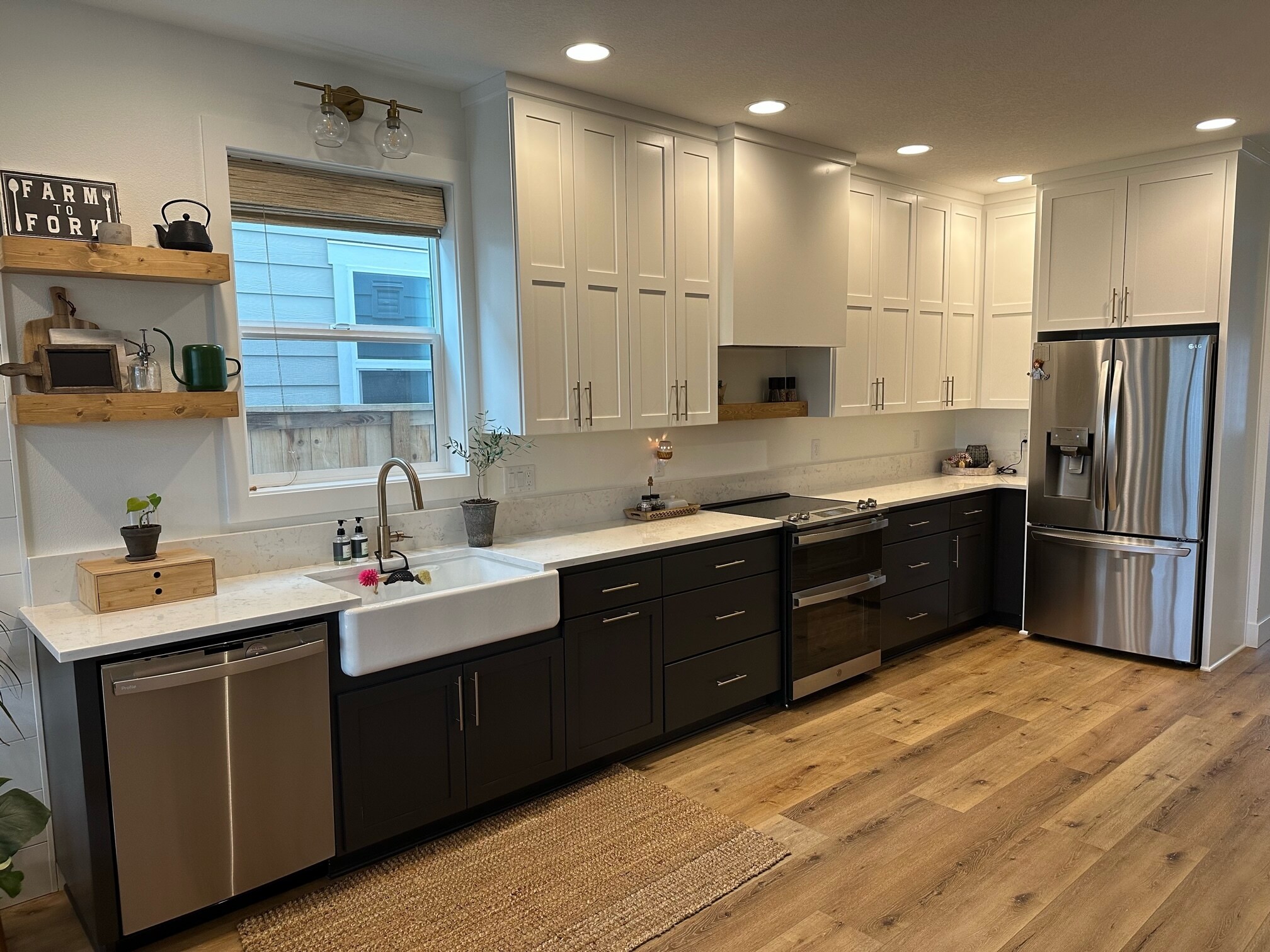 Building Photo - 3674 NE Jacob St