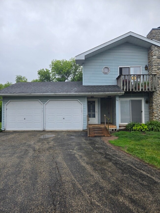 Building Photo - 1567 W Stonehenge Dr