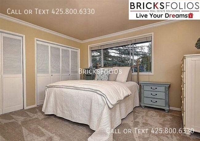 Building Photo - Luxurious 5-bedroom home in Sammamish with...