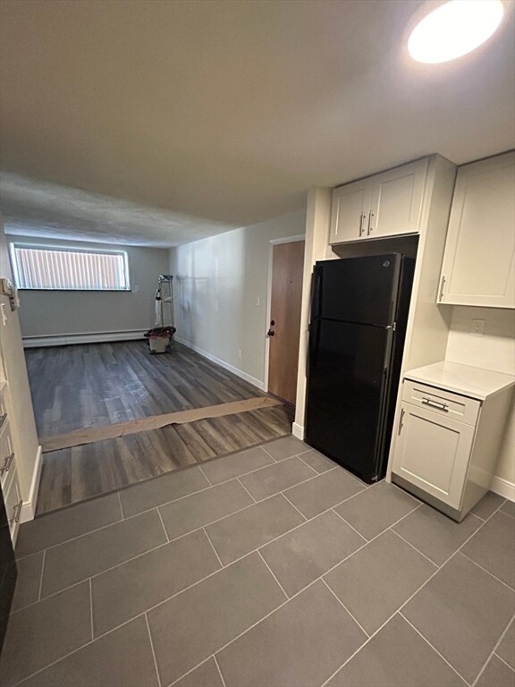 Building Photo - 16 Walnut St