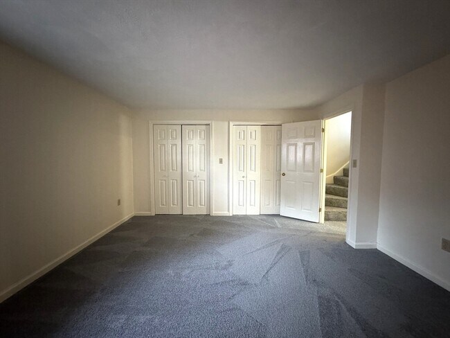 Building Photo - 224 Park St