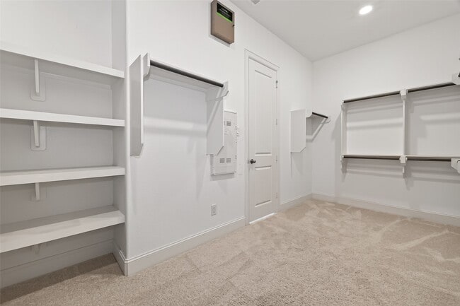 Building Photo - 7707 Lavender Ct