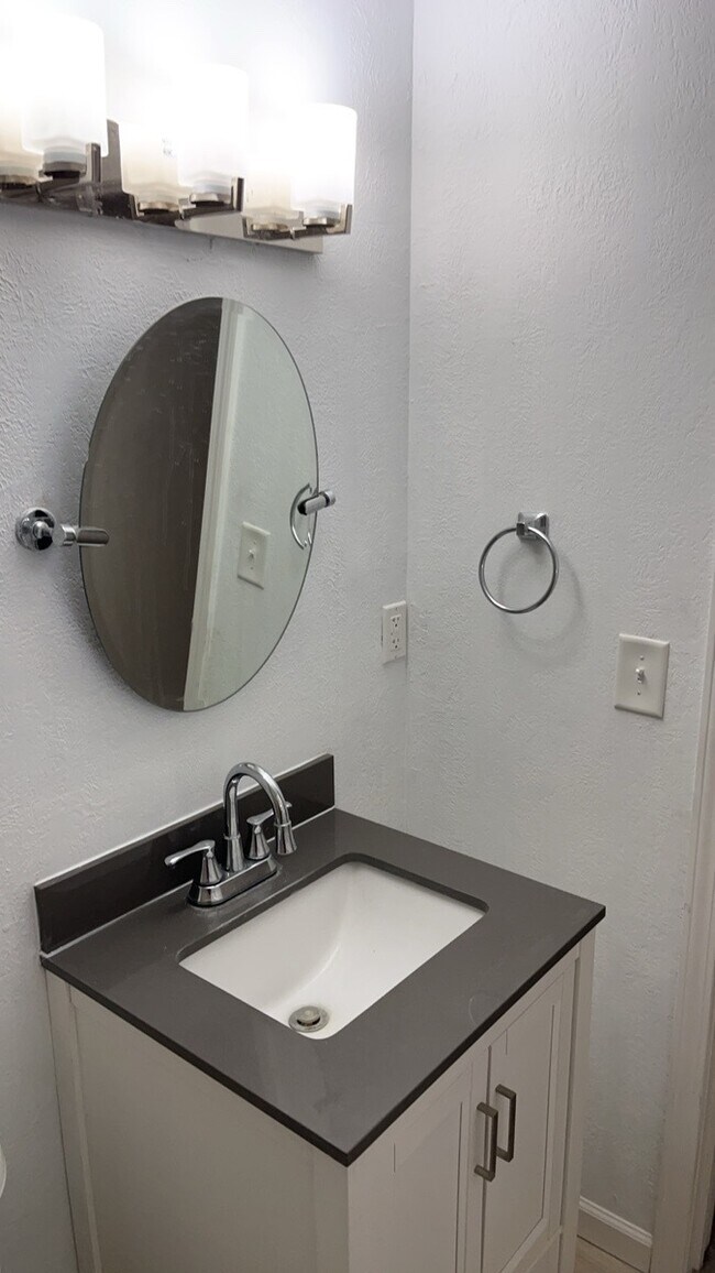 Building Photo - 5983 Harshmanville Rd