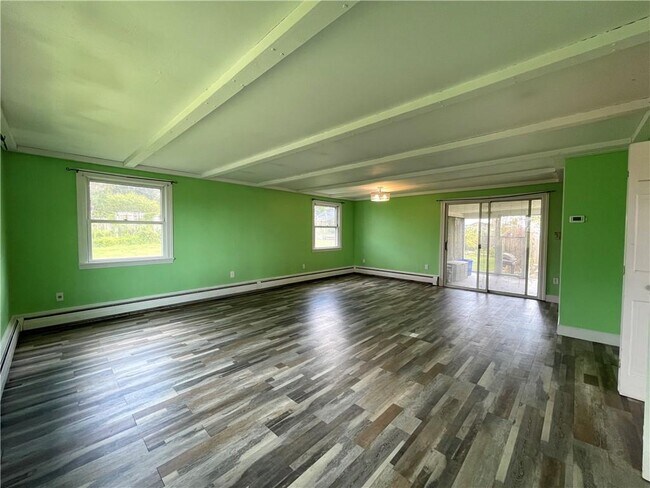 Building Photo - 54 Durfee Rd