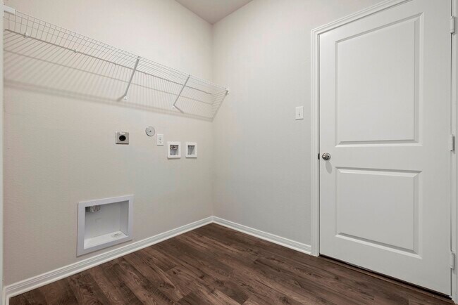 Building Photo - 7506 Tipton Meadow Way