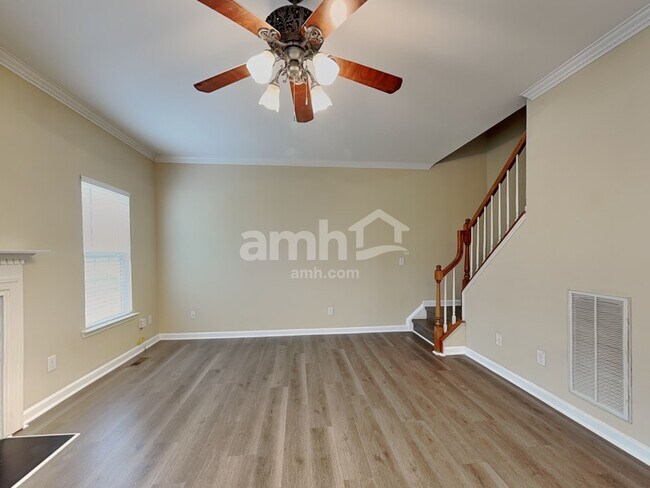 Building Photo - 8420 Astwell Ct