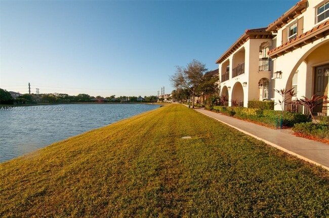 Building Photo - 4357 Cascada Cir