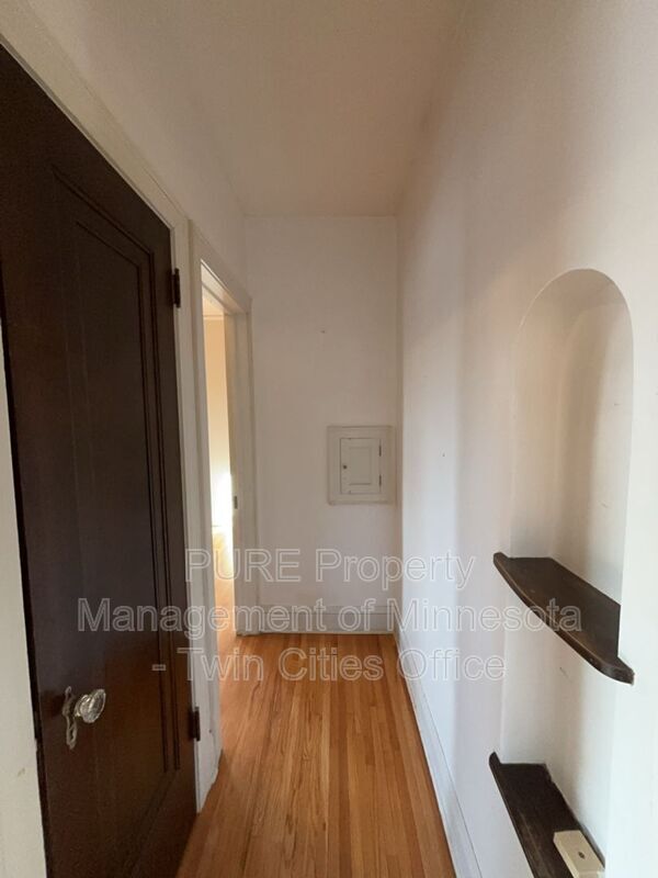 Building Photo - 4908 Chicago Ave