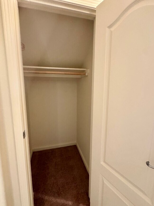 Building Photo - Welcome Home To This Adorable North Natomas Condo!