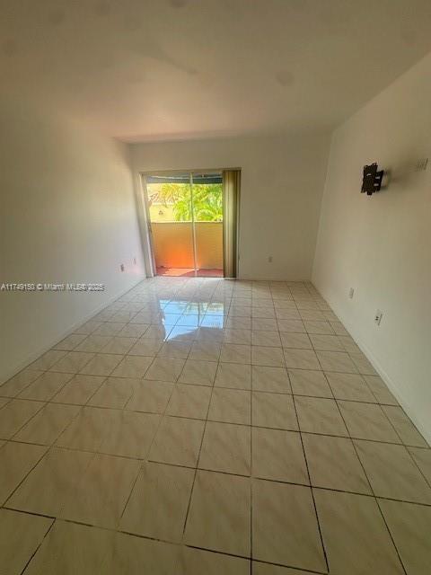 Building Photo - 370 NW 85th Ct