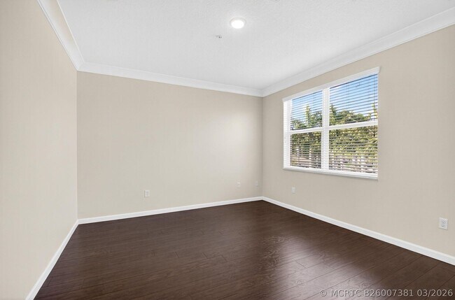Building Photo - 4920 NW 15th Ave