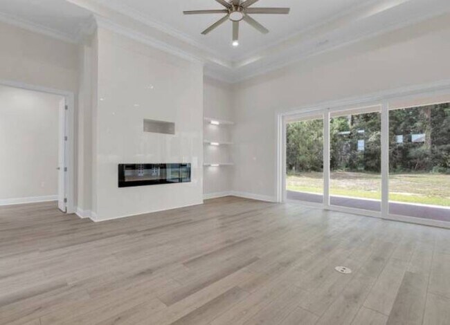 Building Photo - 1767 San Damian Rd