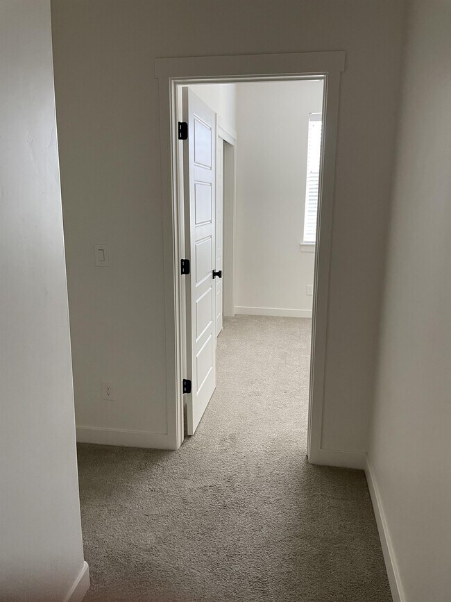 Building Photo - 517 S 1080 W