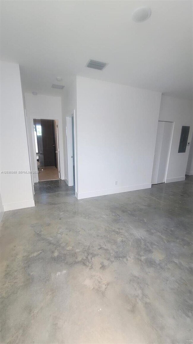 Building Photo - 2146 NW 69th Terrace