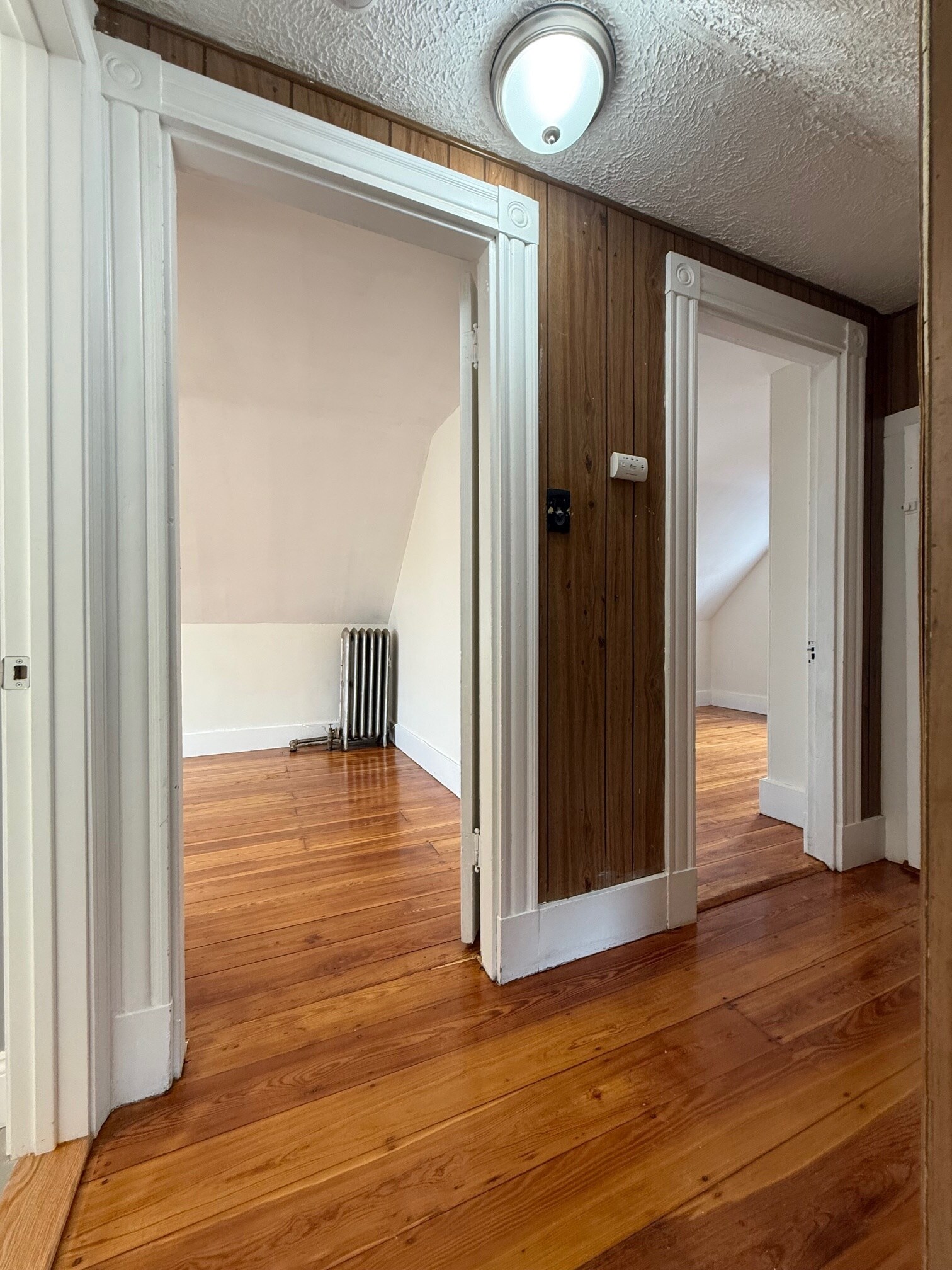 Building Photo - 5 Alcott St