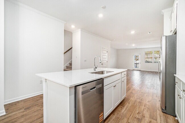 Building Photo - Brand New 'Knollwood' 3 Bed/3.5 Bath Townhome: Quartz, LVP Flooring, Deck & Pool Access!