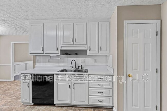 Building Photo - 185 Vintage Dr