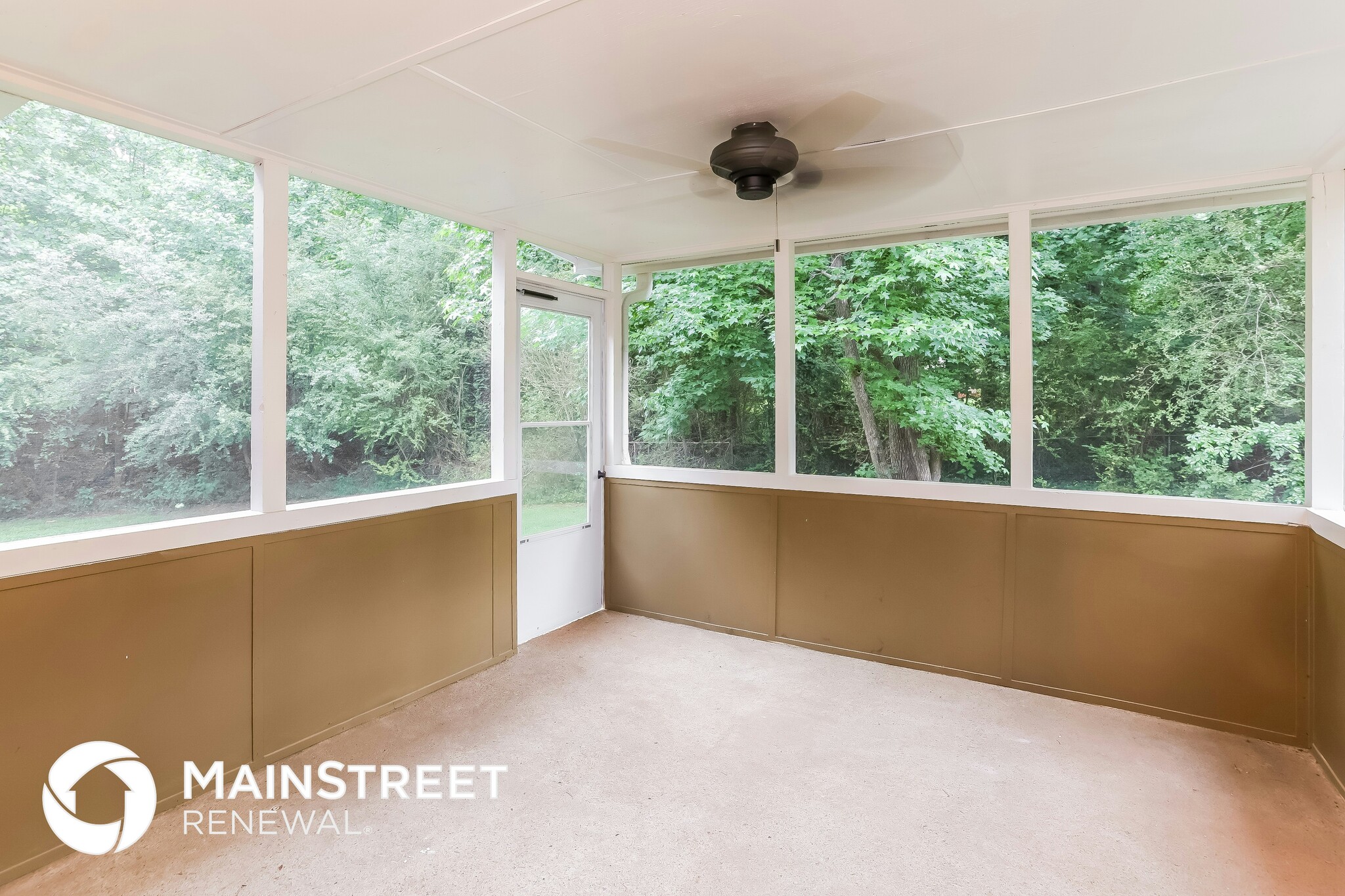 Building Photo - 4669 Ridge Dr