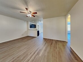 Building Photo - 3410 Maris Way