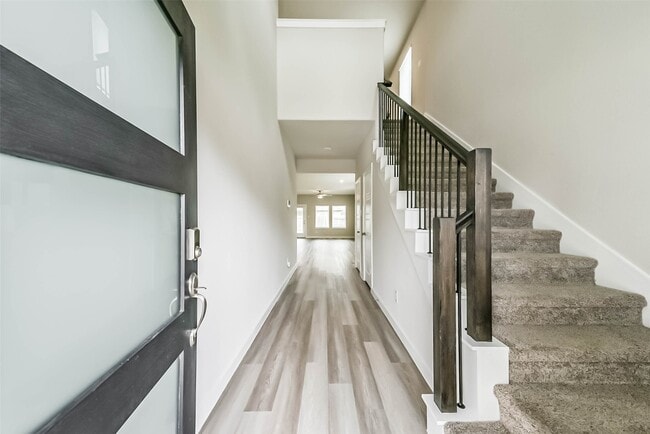 Building Photo - 18602 Etta Pnes Cir