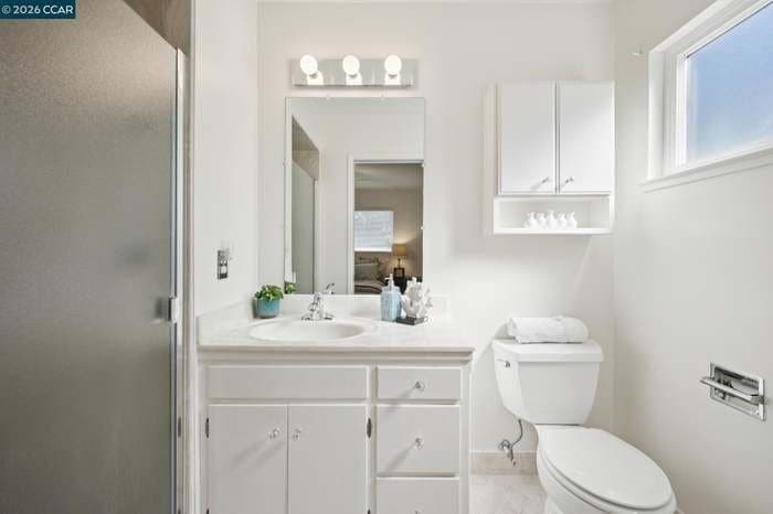 Building Photo - 3114 Santa Paula Dr