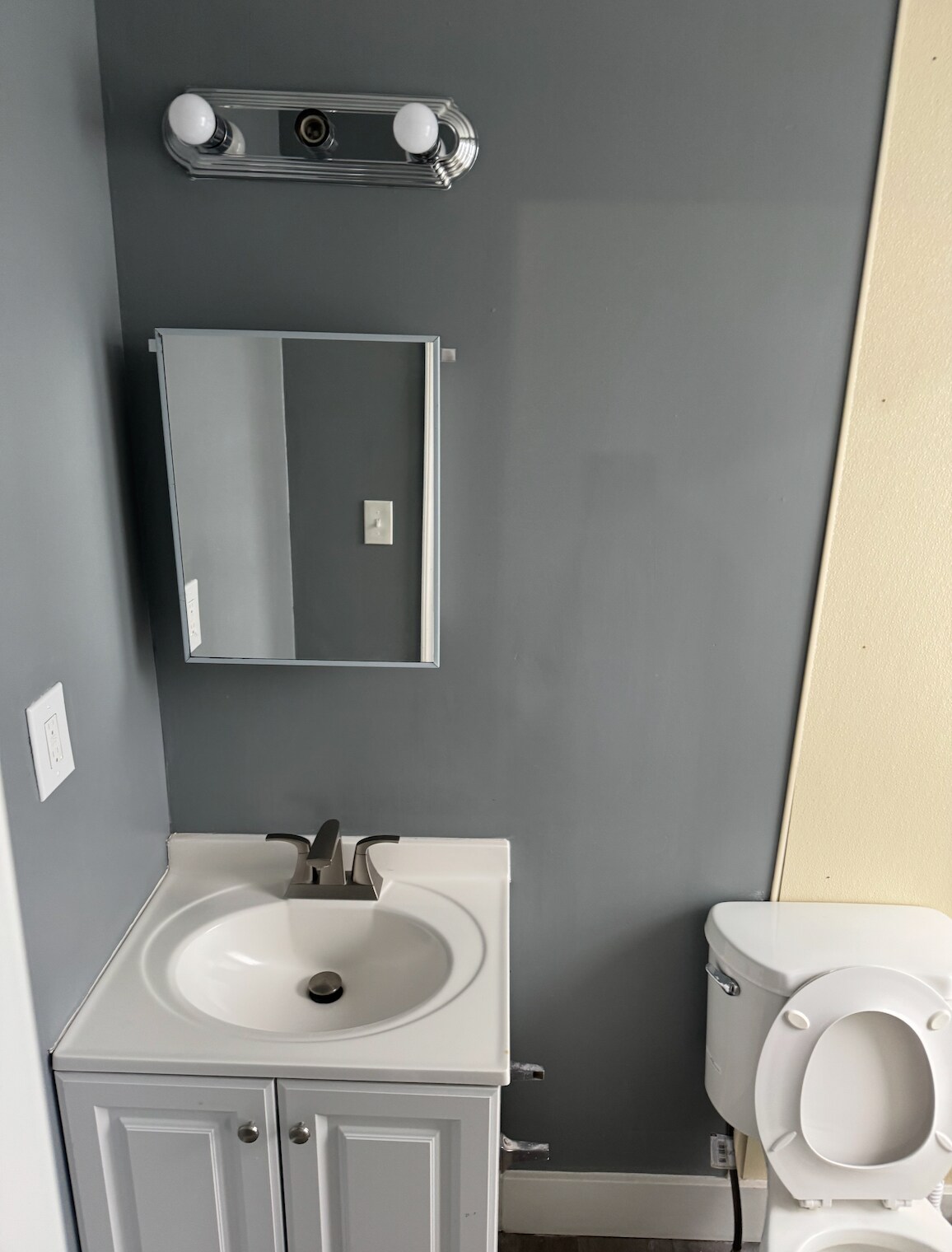 bathroom - 1st floor - 1240 N Curley St