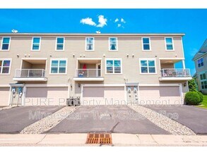 Building Photo - 5092 French Dr N