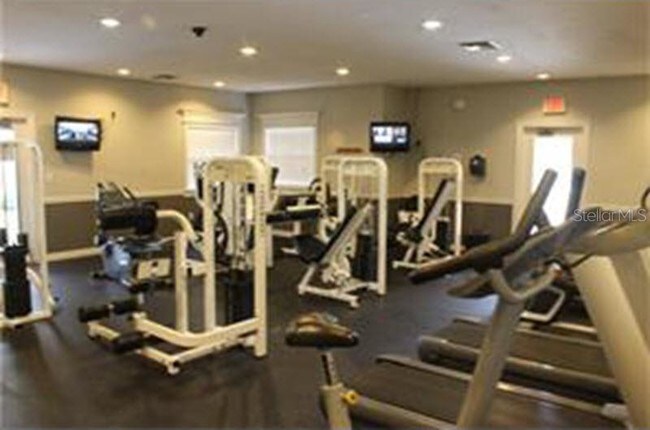 Building Photo - 5805 Legacy Crescent Pl