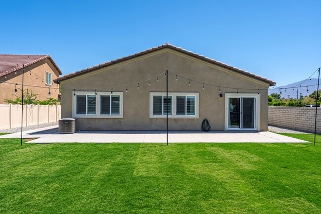 Building Photo - 83110 Raven Ln