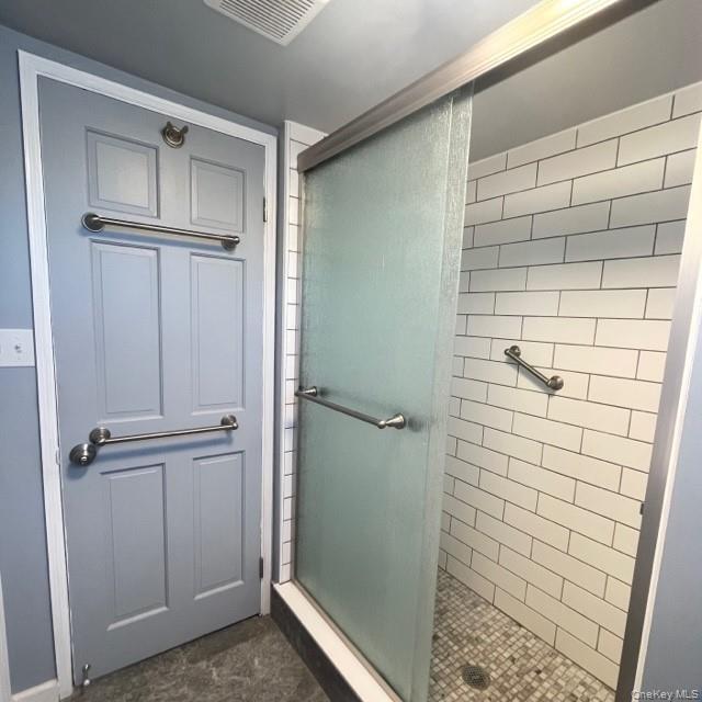 Building Photo - 6 Union Ave