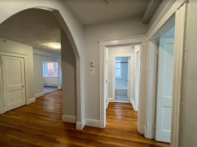 Building Photo - 233 Lafayette St