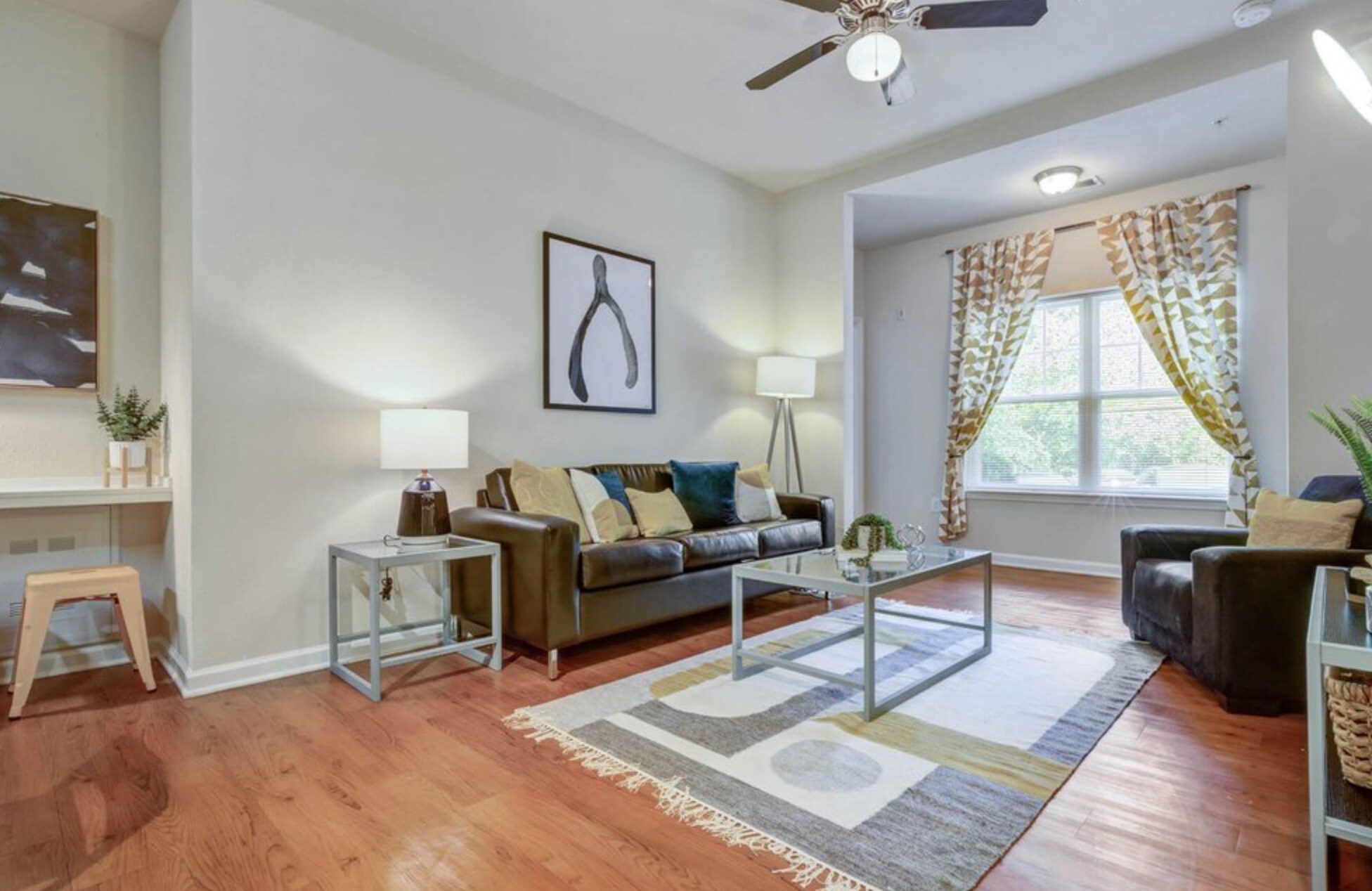 Building Photo - Room in Apartment on Campus Pointe Ct