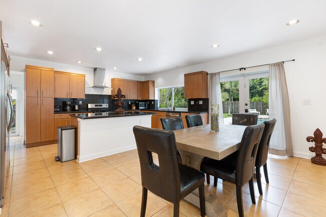 Kitchen - 25 NW 95th St
