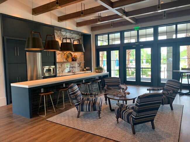 Building Photo - 75451 Sunberry Dr
