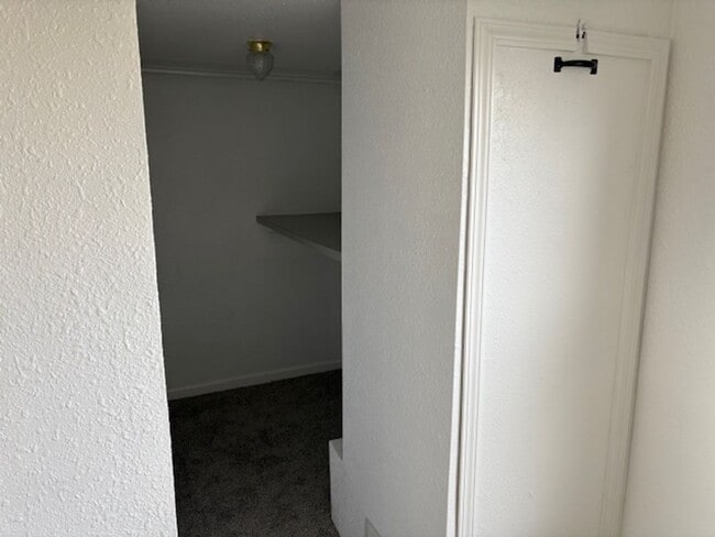 Building Photo - Cozy 2 Bed Manufactured Home in Quiet Frie...