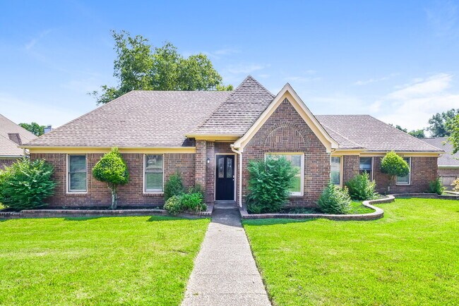 Building Photo - 4800 Harvest Knoll Cove S