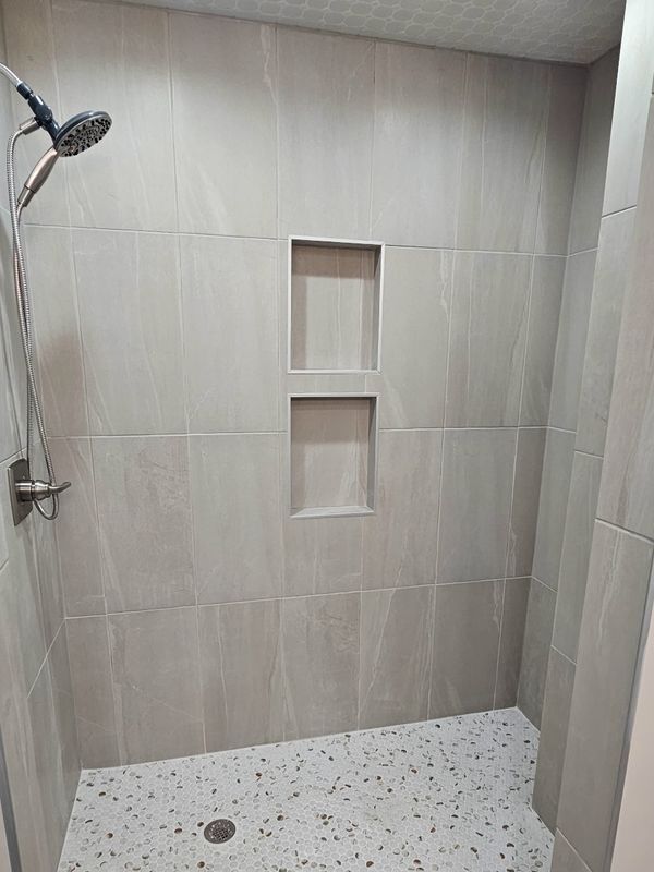 Building Photo - 28618 Balmoral Way