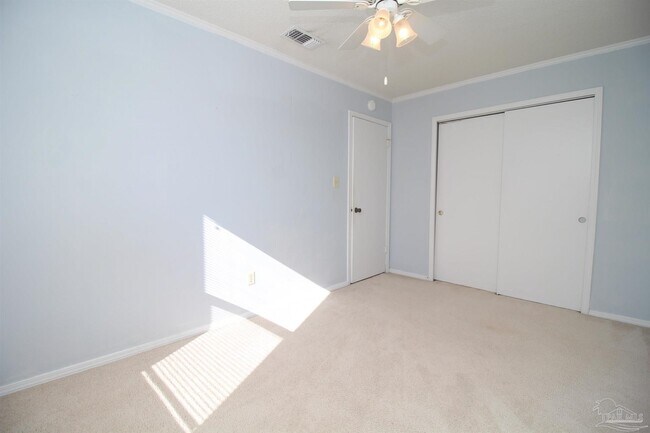 Building Photo - 4605 Lennox Pl