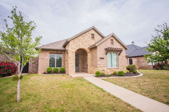 Building Photo - Spacious modern home in Lubbock-Cooper ISD!