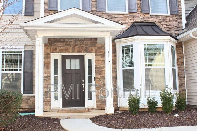 Building Photo - 4417 Carrington Dr