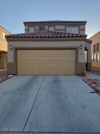 Building Photo - 9530 Friant St