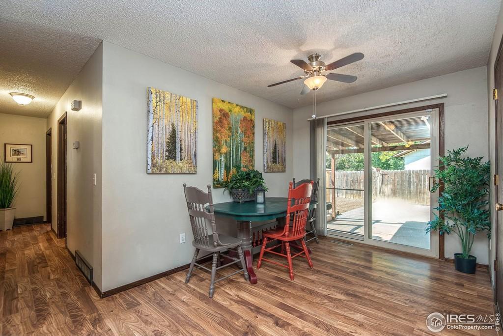 Building Photo - 1125 Cottonwood Dr