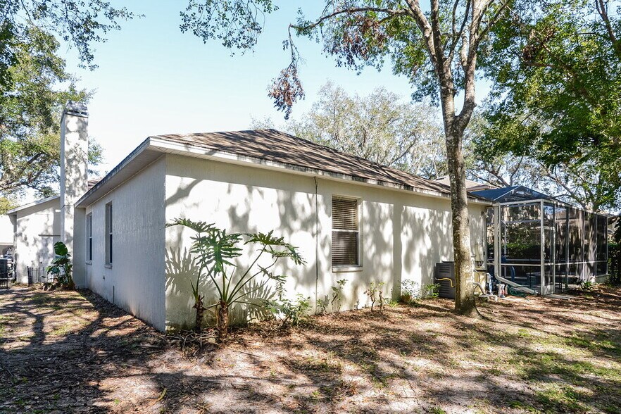 Building Photo - 21402 Preservation Dr
