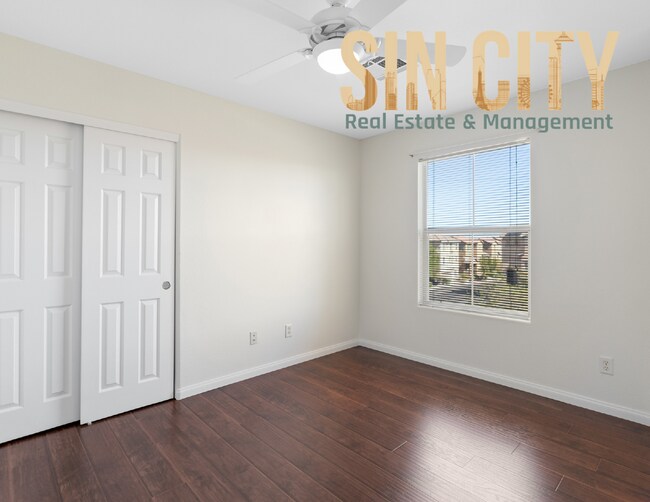 Building Photo - "Charming 3-Bed Oasis with Granite Elegance on Gingerbread Man Ave, Las Vegas!"