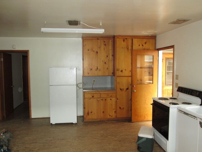 Building Photo - 1844 McCollum St