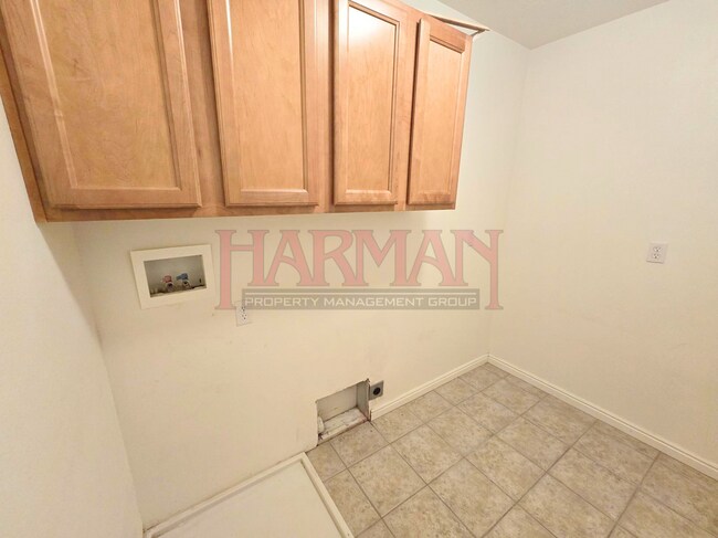 Building Photo - 269 Sunshine Dr