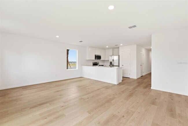 Building Photo - 1557 Plank Pl