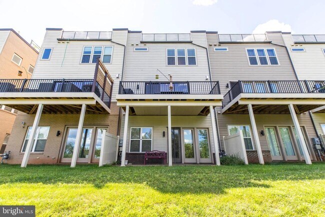 Building Photo - 14371 Beckett Glen Cir