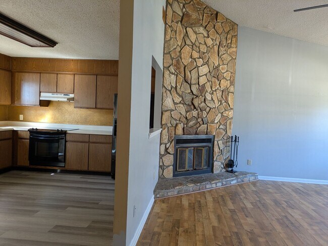 Building Photo - 240 Tallulah Trail